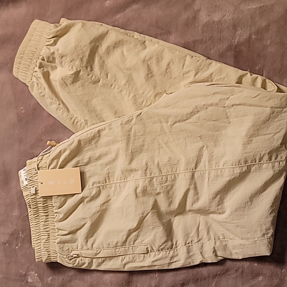 Wilo Parachute Pants Cream sz Lg